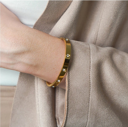 Brazalete de Oro de 18k con Circonia Cúbica